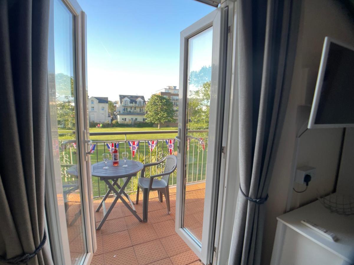 Bedford Holiday Apartments بيغْنْتون المظهر الخارجي الصورة